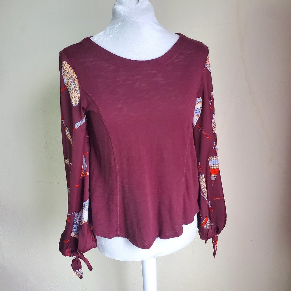 Anthropologie AKEMI + KIN Maybelle Umbrella Top Women's XSmall Maroon Fun Print